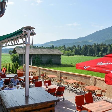 Ta Fabrika Restavracija,Pizzerija In Prenocisca Hotel Dravograd Kültér fotó