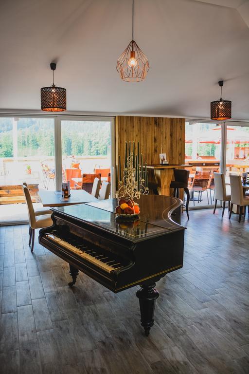 Ta Fabrika Restavracija,Pizzerija In Prenocisca Hotel Dravograd Kültér fotó